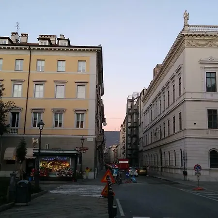 Casa Fiorini Aparthotel 2*